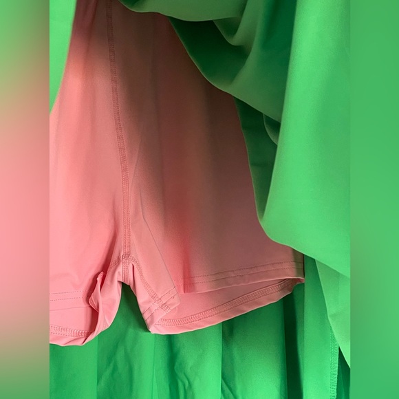 IVY STOREHOUSE AKA Active pleated skort - Picture 2 of 4